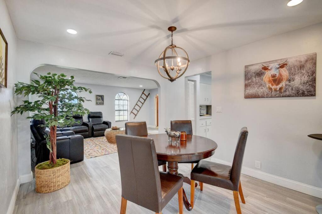 Ananda Farmhouse And Retreat. Lake Worth Beach Extérieur photo