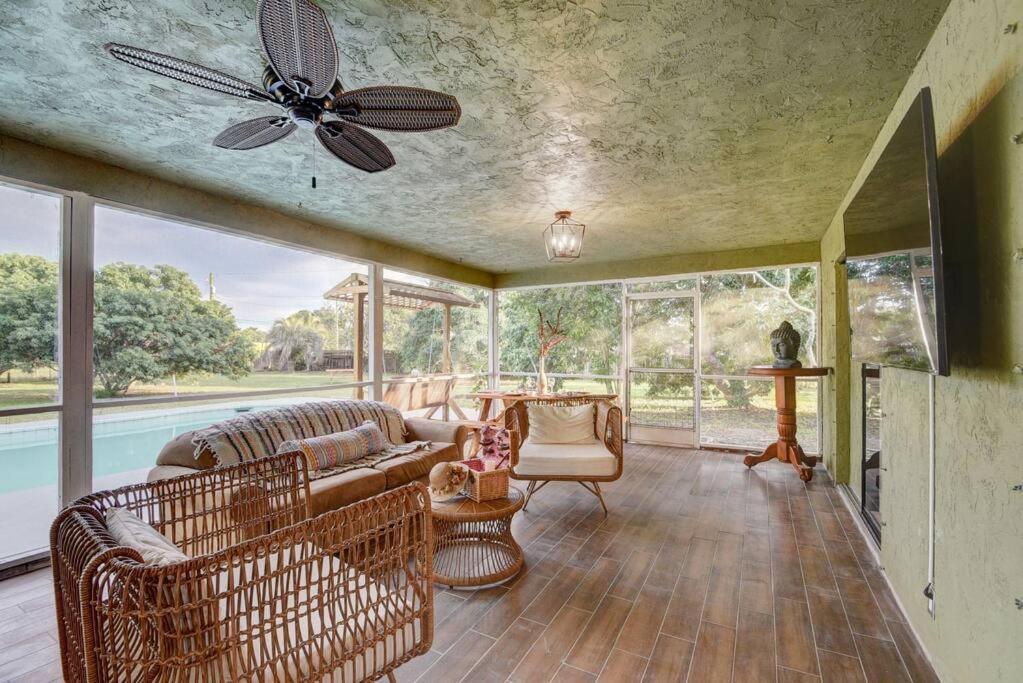 Ananda Farmhouse And Retreat. Lake Worth Beach Extérieur photo