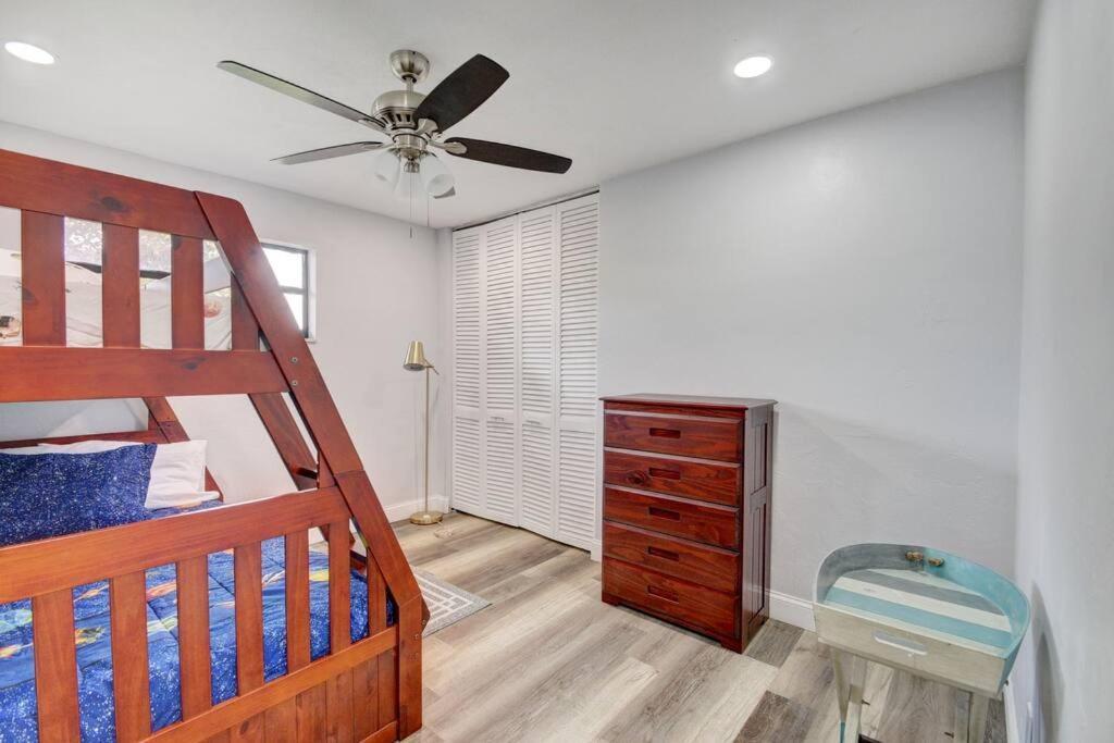 Ananda Farmhouse And Retreat. Lake Worth Beach Extérieur photo