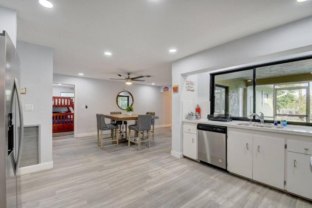 Ananda Farmhouse And Retreat. Lake Worth Beach Extérieur photo